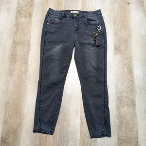 Democracy Gray Freedom Ankle Skimmer Jeans Bead Embroidered Size 8